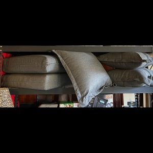 5 piece outdoor cushion/pillow set